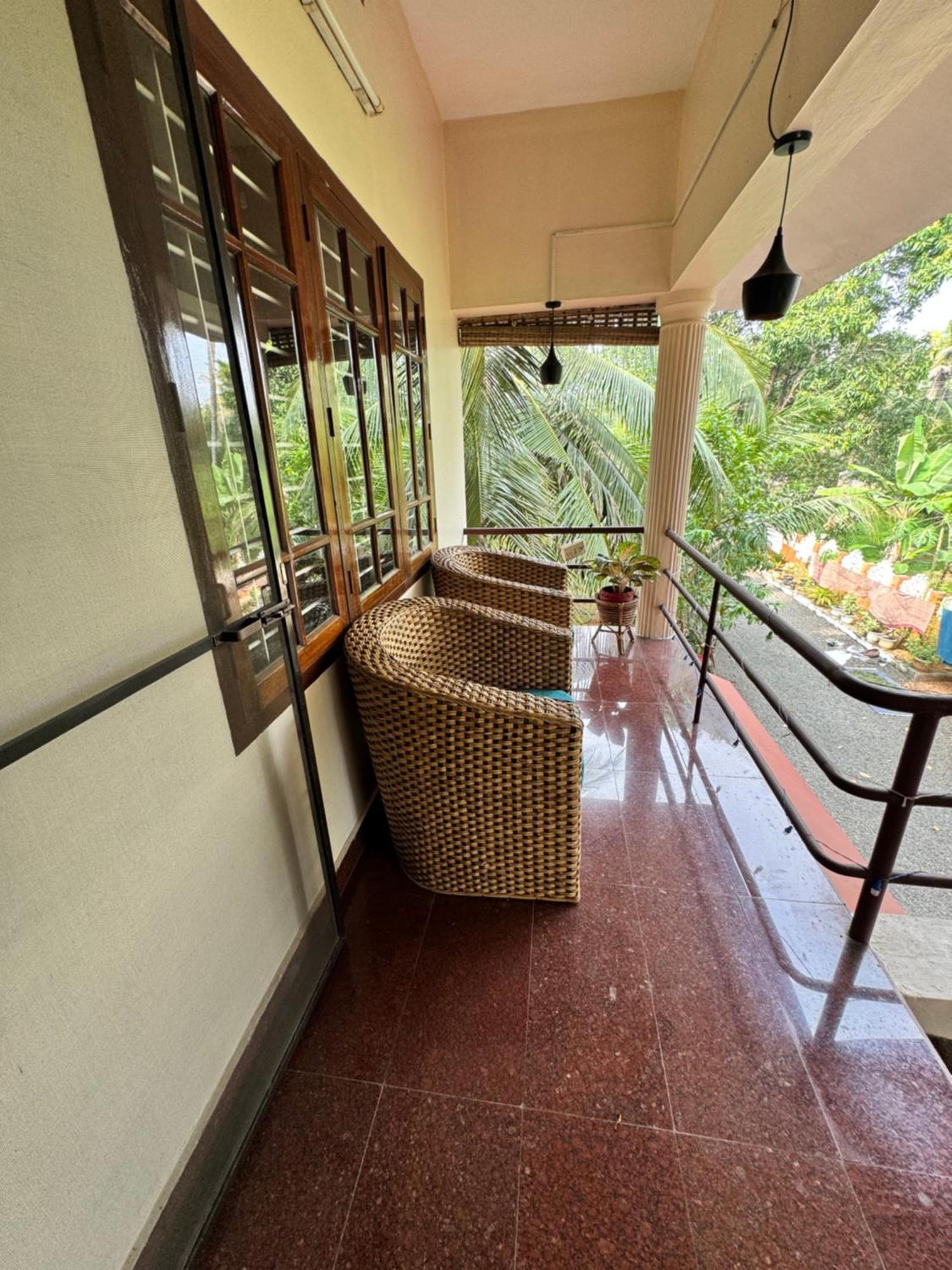 Prabhalayam Apartment กัตตะยัม ภายนอก รูปภาพ